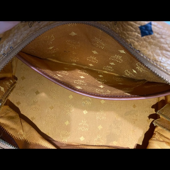 Boston MCM Bag - Picture 9 of 16